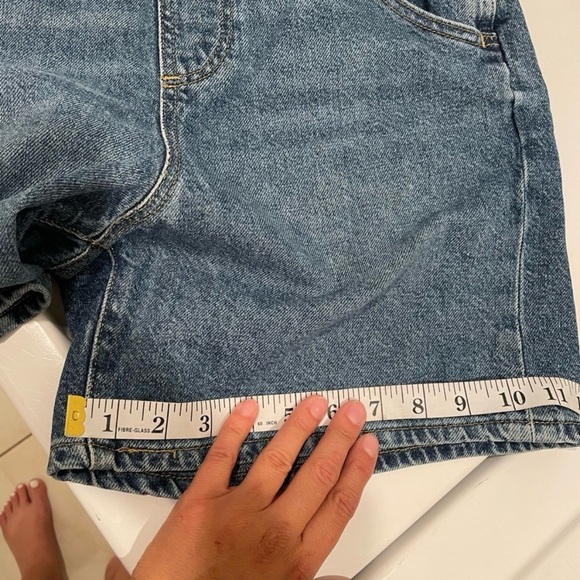 Levi’s Denim Short Overalls | Size Small | NWT | Vintage-Inspired Workwear Style - Picture 11 of 11